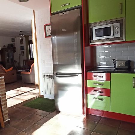 La Higuera De Gredos Villa Higuera de las Duenas Luaran gambar