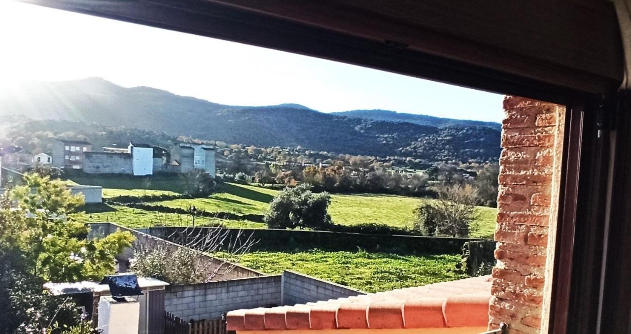 La Higuera De Gredos Villa Higuera de las Duenas Luaran gambar