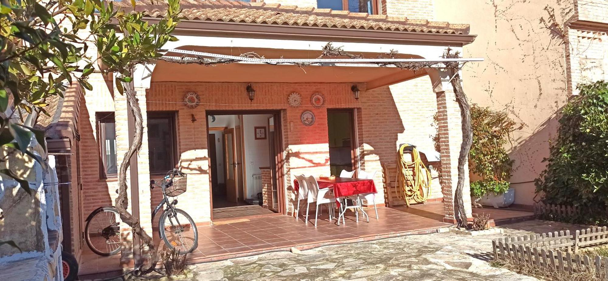 La Higuera De Gredos Villa Higuera de las Duenas Luaran gambar